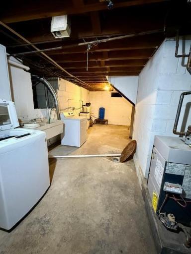 45722 County Road 15, Windom, MN 56101