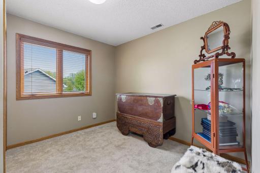 3895 Minnesota Lane N, Minneapolis, MN 55446