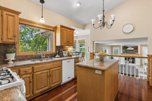 3895 Minnesota Lane N, Minneapolis, MN 55446