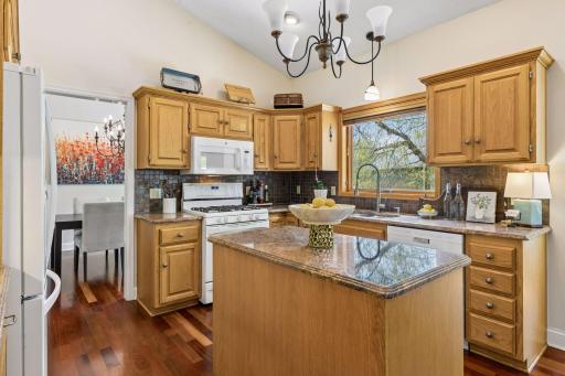 3895 Minnesota Lane N, Minneapolis, MN 55446