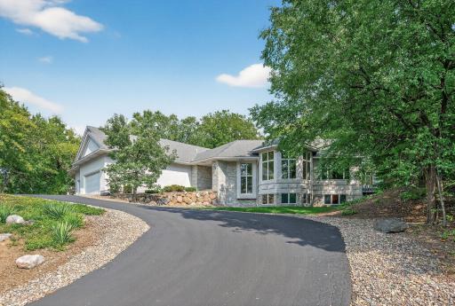 2520 Arbor Court, Saint Paul, MN 55120