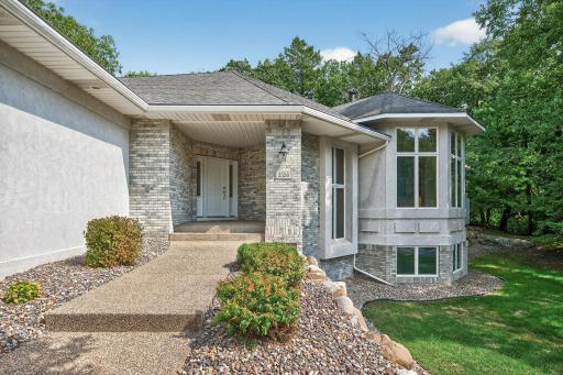 2520 Arbor Court, Saint Paul, MN 55120