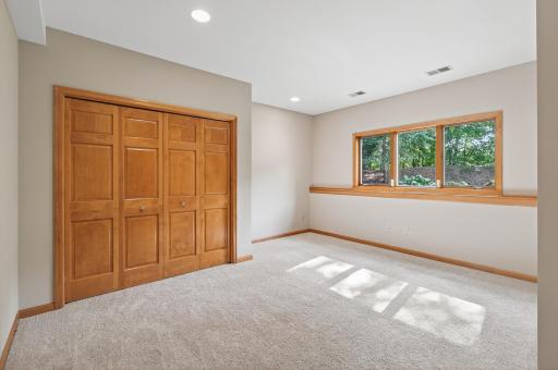 2520 Arbor Court, Saint Paul, MN 55120