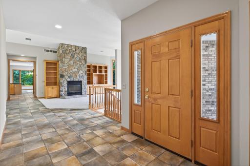 2520 Arbor Court, Saint Paul, MN 55120