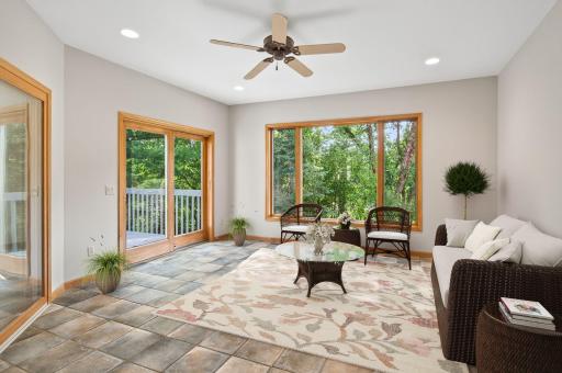 2520 Arbor Court, Saint Paul, MN 55120