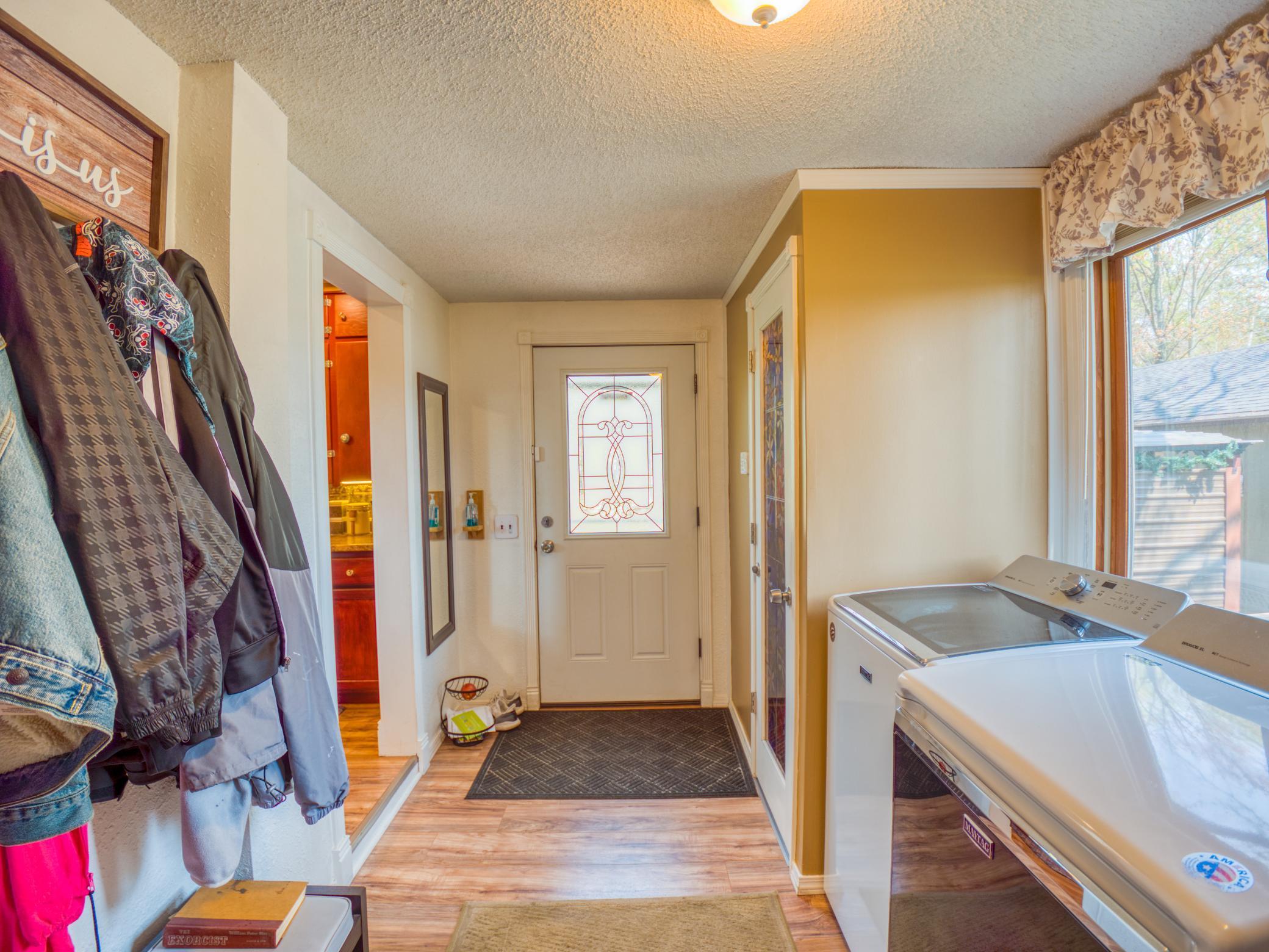 main home mud/laundry room