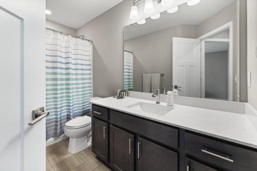 Upper Level Full Bath