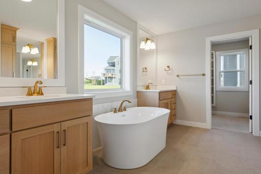 5512 Scenic Loop Run, Chaska, MN 55386