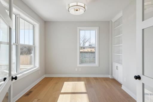 5512 Scenic Loop Run, Chaska, MN 55386