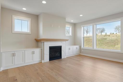 5512 Scenic Loop Run, Chaska, MN 55386