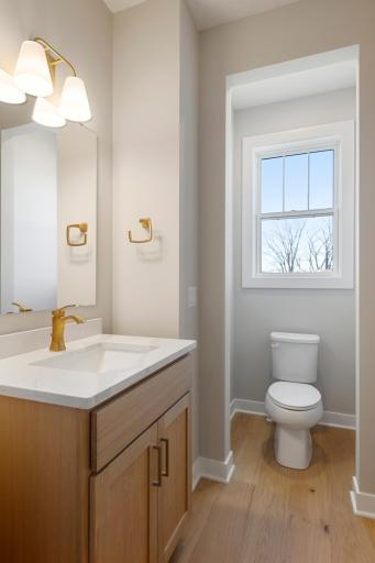 5512 Scenic Loop Run, Chaska, MN 55386