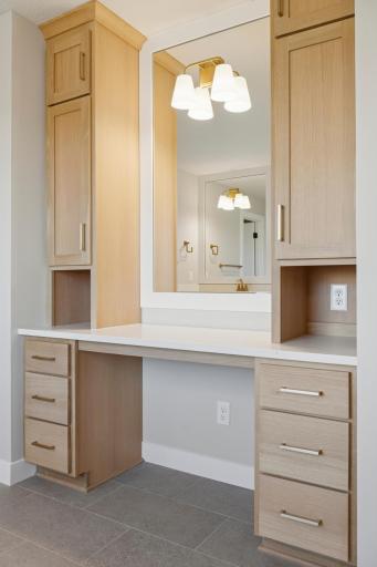 5512 Scenic Loop Run, Chaska, MN 55386