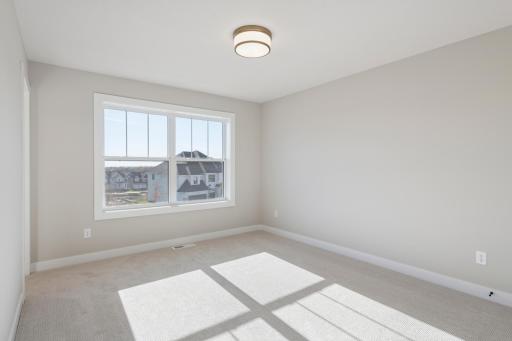 5512 Scenic Loop Run, Chaska, MN 55386