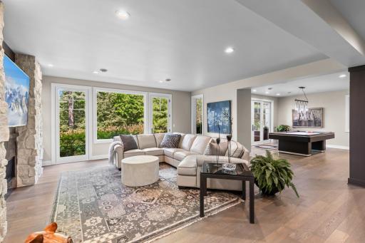 1595 Locust Hills Circle, Wayzata, MN 55391