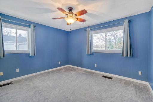 1713 Fulham St Unit F - Web Quality - 019 - 18 Primary Bedroom.jpg