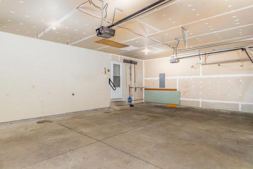 3-Car Garage