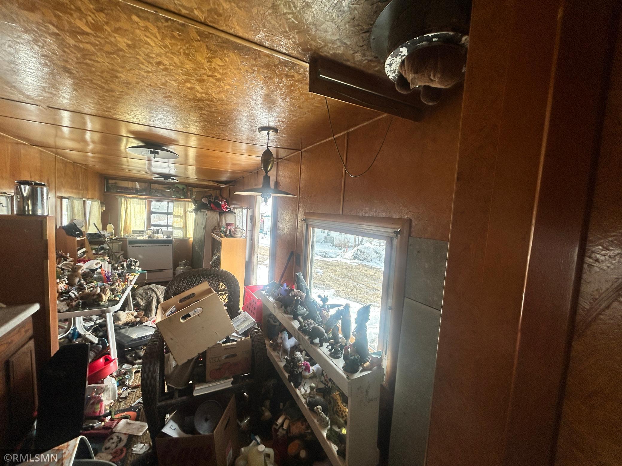 Dining to Living room mobile home