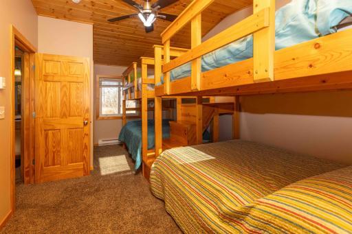4th Bedroom with custom built 4/full bunk