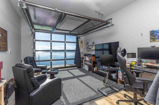 Bonus Shop with screen door included.