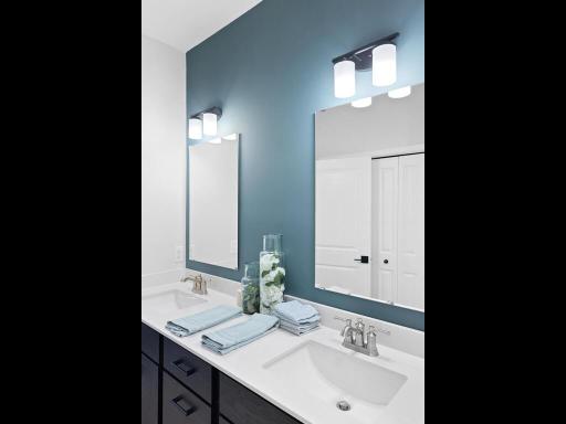 7848 Austin Path Inver Grove Heights MN 55077 USA-033-006-033-MLS_Size.jpg