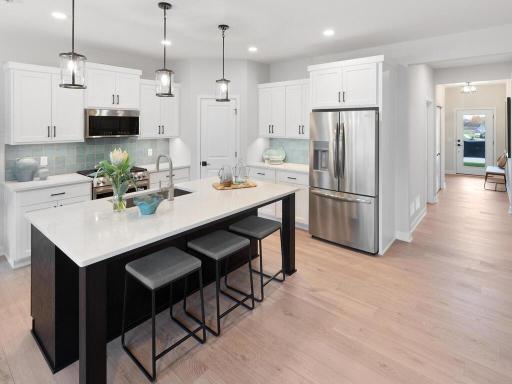 7848 Austin Path Inver Grove Heights MN 55077 USA-015-029-015-MLS_Size.jpg