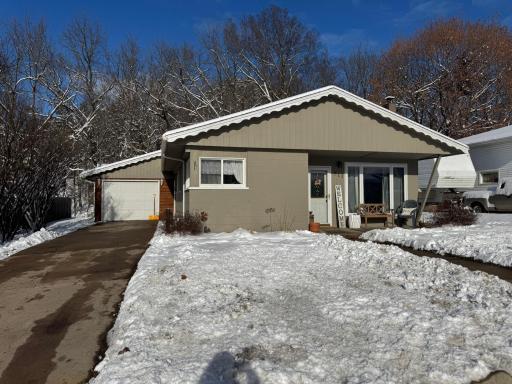 711 E Grandview Avenue, Rushford, MN 55971