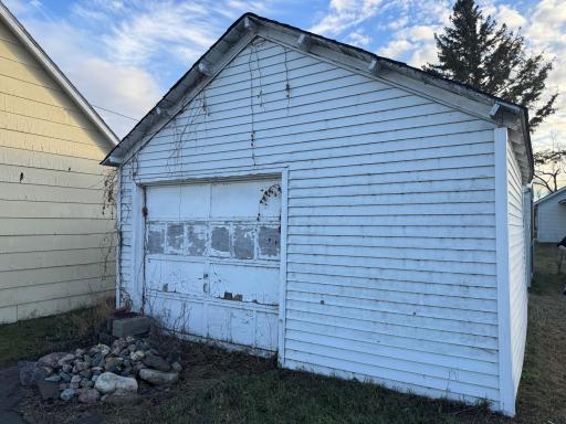 813 4th Street SE, Bemidji, MN 56601