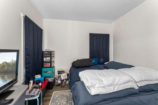 29-web-or-mls-1500 26th Ave NE-33.jpg