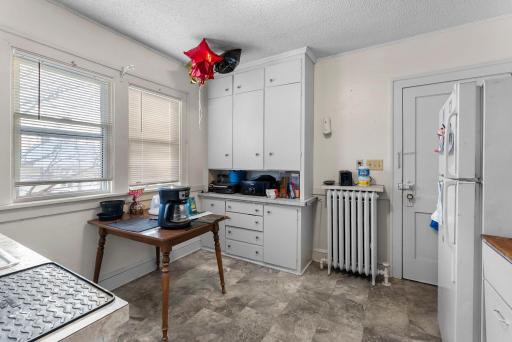 51-web-or-mls-1500 26th Ave NE-143.jpg