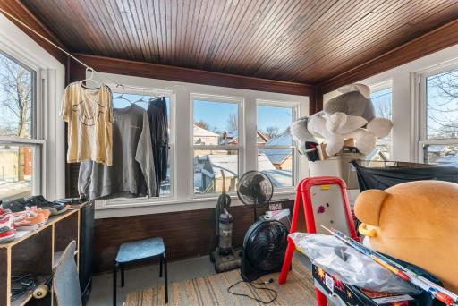 47-web-or-mls-1500 26th Ave NE-123.jpg