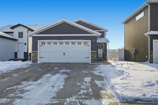Photo for 1558 69th Avenue S, Fargo, ND 58104 - listing #6822817 1558 69th Avenue S, Fargo, ND 58104