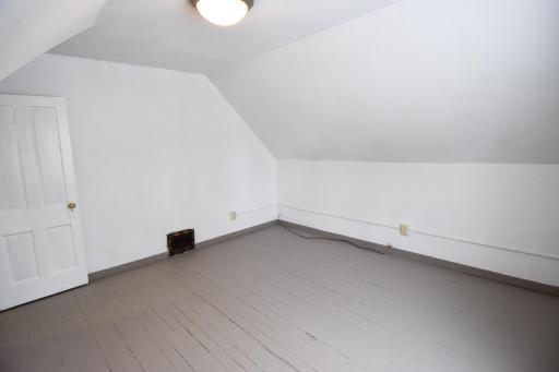 204 Conley Avenue S, Thief River Falls, MN 56701