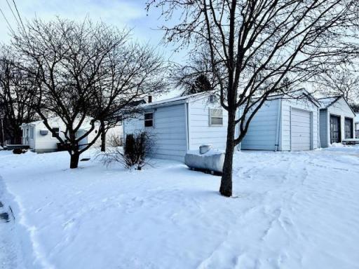 320 W 3rd Street, Morton, MN 56270
