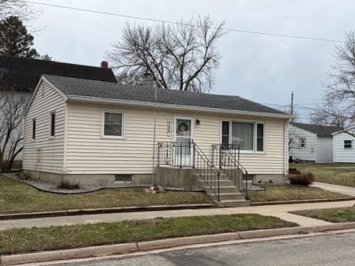 320 W 3rd Street, Morton, MN 56270