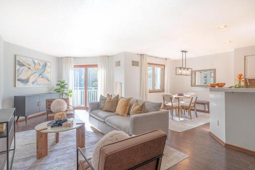 1372 Carling Drive, 208, Saint Paul, MN 55108