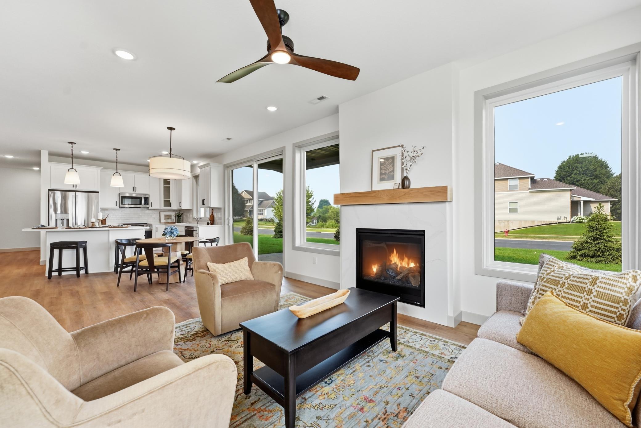 Gas fireplace to warm up the cozy living room