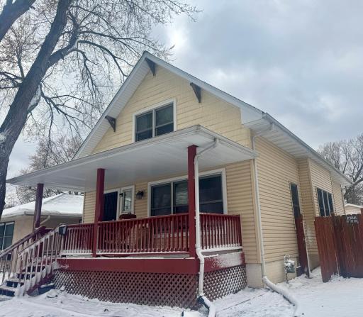5239 N 6th Street, Minneapolis, MN 55430