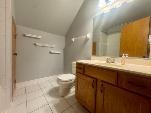 5239 N 6th Street, Minneapolis, MN 55430