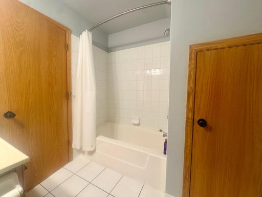 5239 N 6th Street, Minneapolis, MN 55430