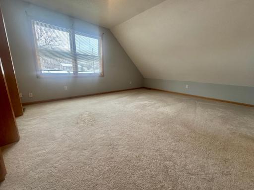 5239 N 6th Street, Minneapolis, MN 55430