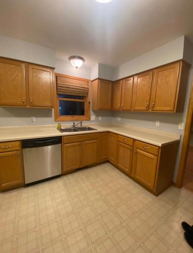 5239 N 6th Street, Minneapolis, MN 55430