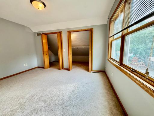 5239 N 6th Street, Minneapolis, MN 55430