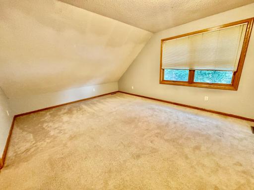 5239 N 6th Street, Minneapolis, MN 55430