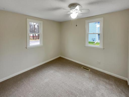 2022 English Street, Saint Paul, MN 55109