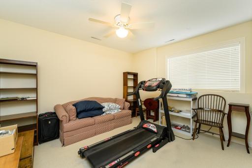 1544 Salem Court SW, Rochester, MN 55902