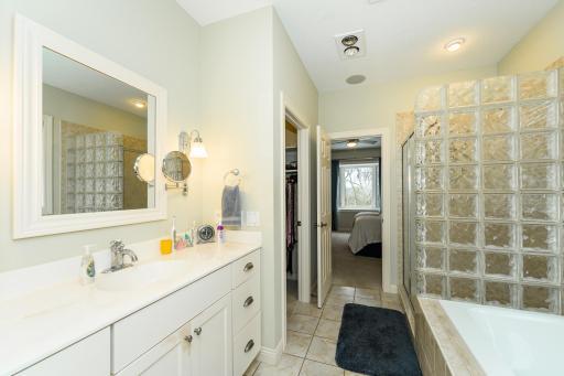 1544 Salem Court SW, Rochester, MN 55902