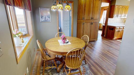 941 Mary Avenue, Willmar, MN 56201