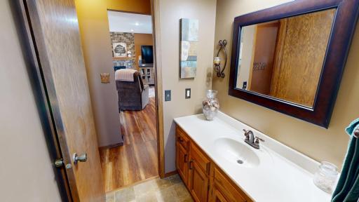 941 Mary Avenue, Willmar, MN 56201