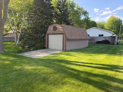 941 Mary Avenue, Willmar, MN 56201