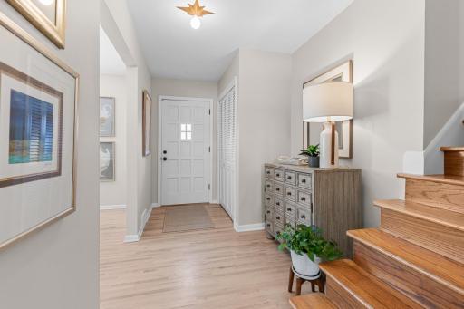 18427 Heathcote Lane, Wayzata, MN 55391